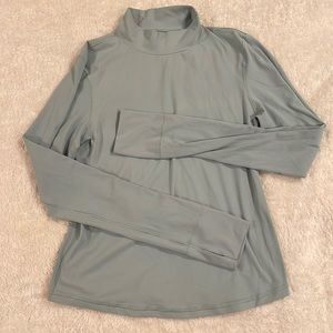OFFLINE by Aerie long sleeve teal mock neck top. Athletic material. Size M.
